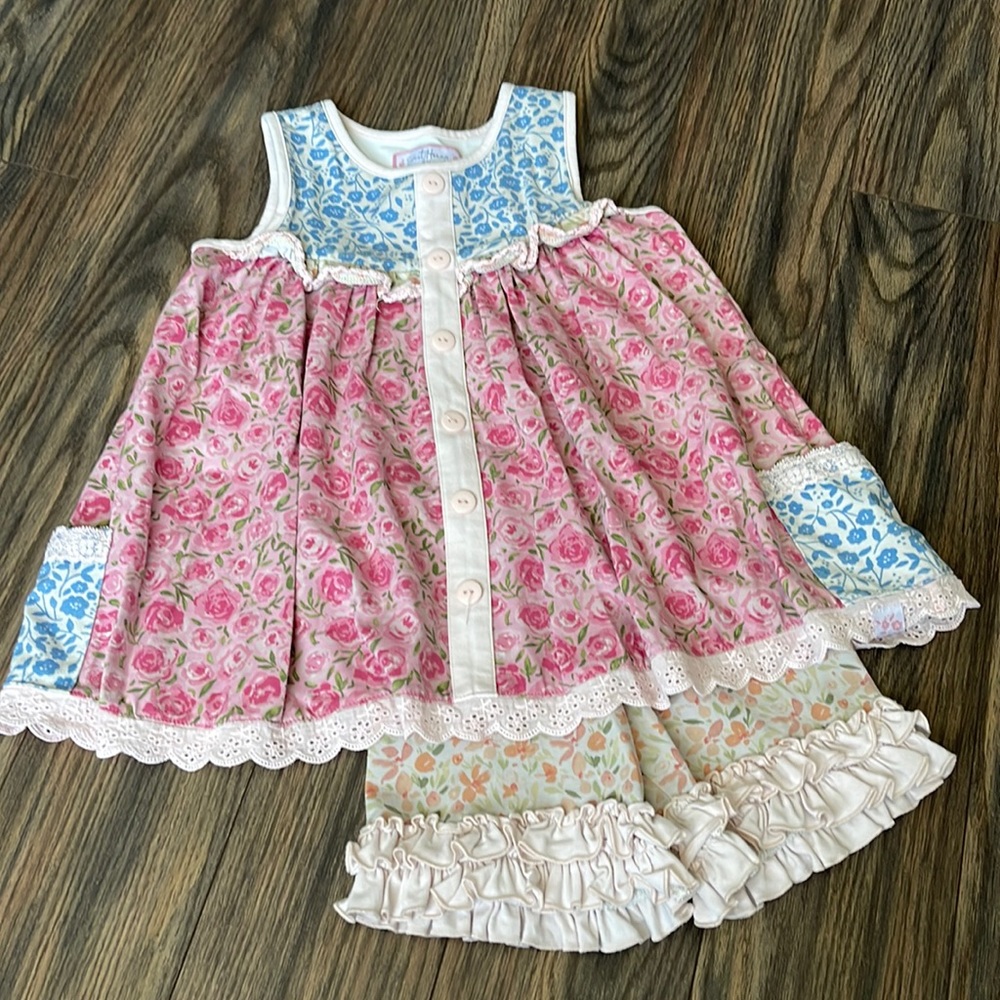 Sweet Honey Clothing Flower Child Set, size 5 years